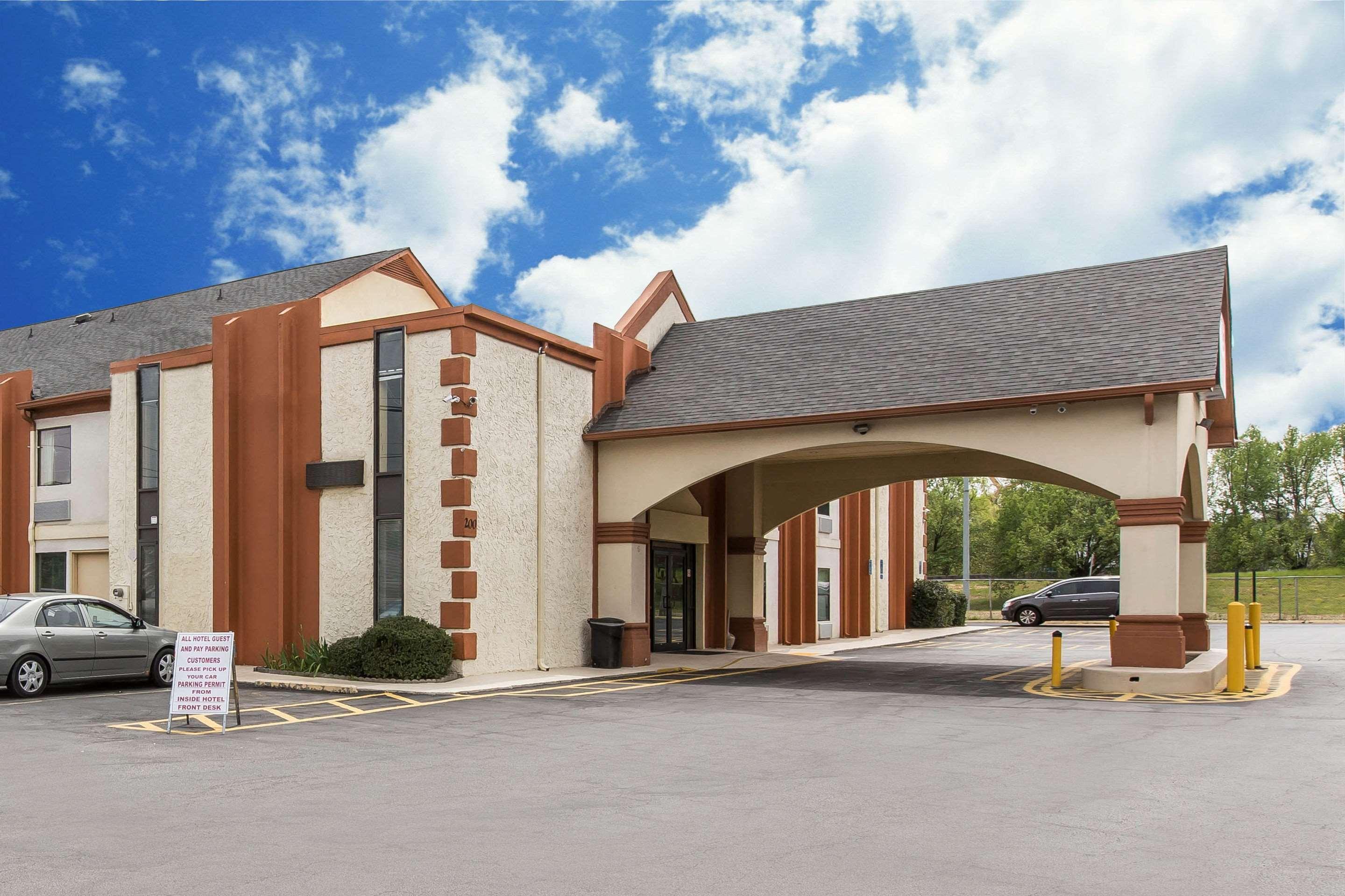 Econo Lodge At Six Flags Austell Exterior foto